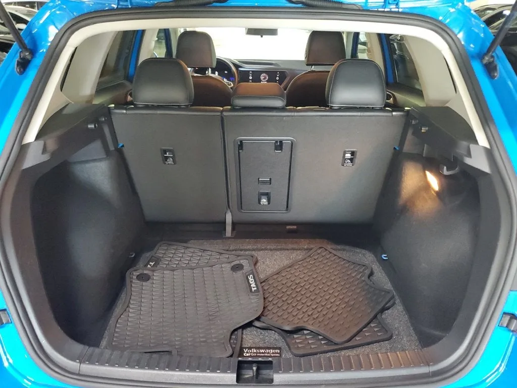 2022 Volkswagen Taos 1.5T SE photo 9