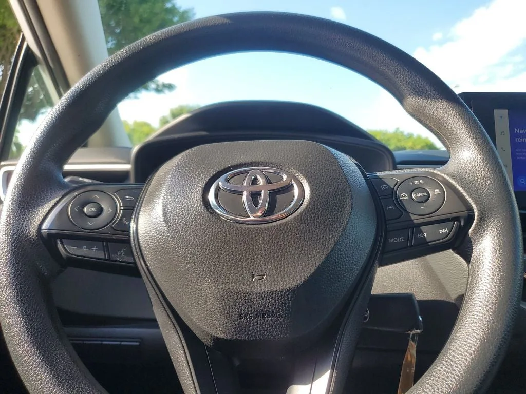 2024 Toyota Corolla LE photo 22