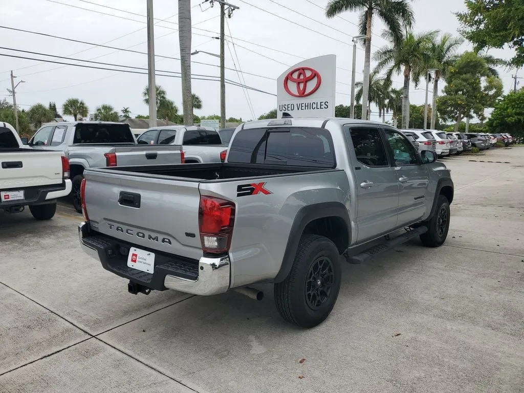 2023 Toyota Tacoma SR5 V6 photo 4
