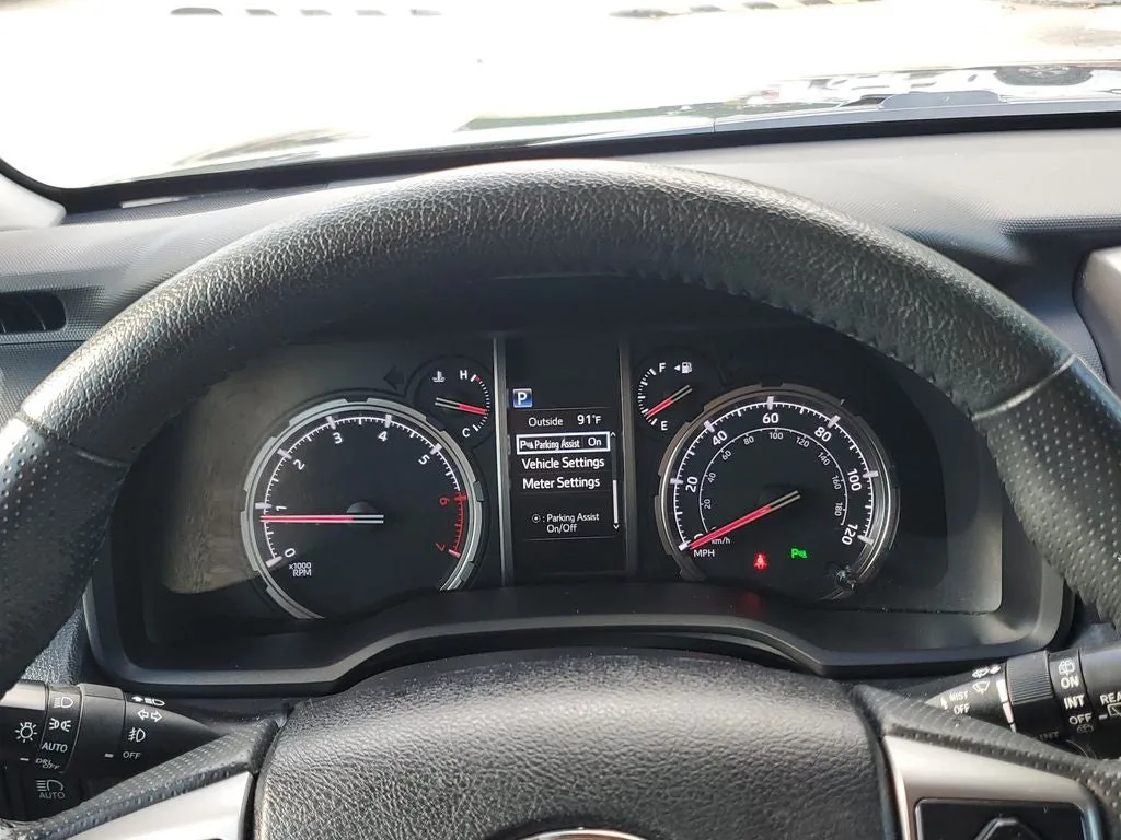 2024 Toyota 4Runner Limited photo 25