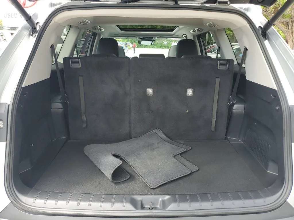 2024 Toyota Grand Highlander Platinum photo 10
