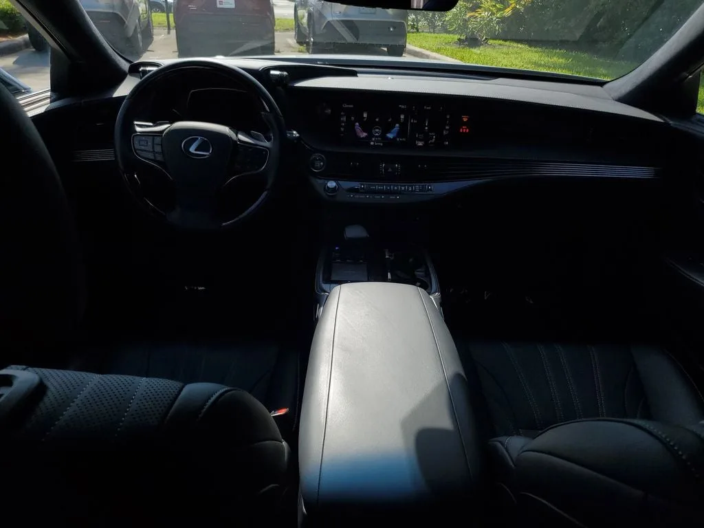2018 Lexus LS 500 Base photo 15
