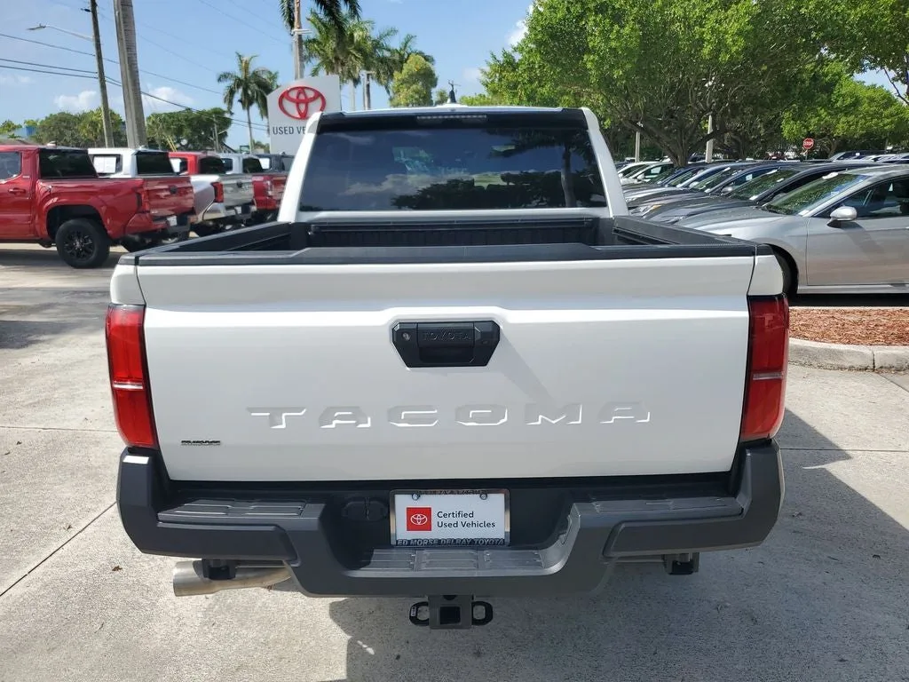 2024 Toyota Tacoma SR photo 5