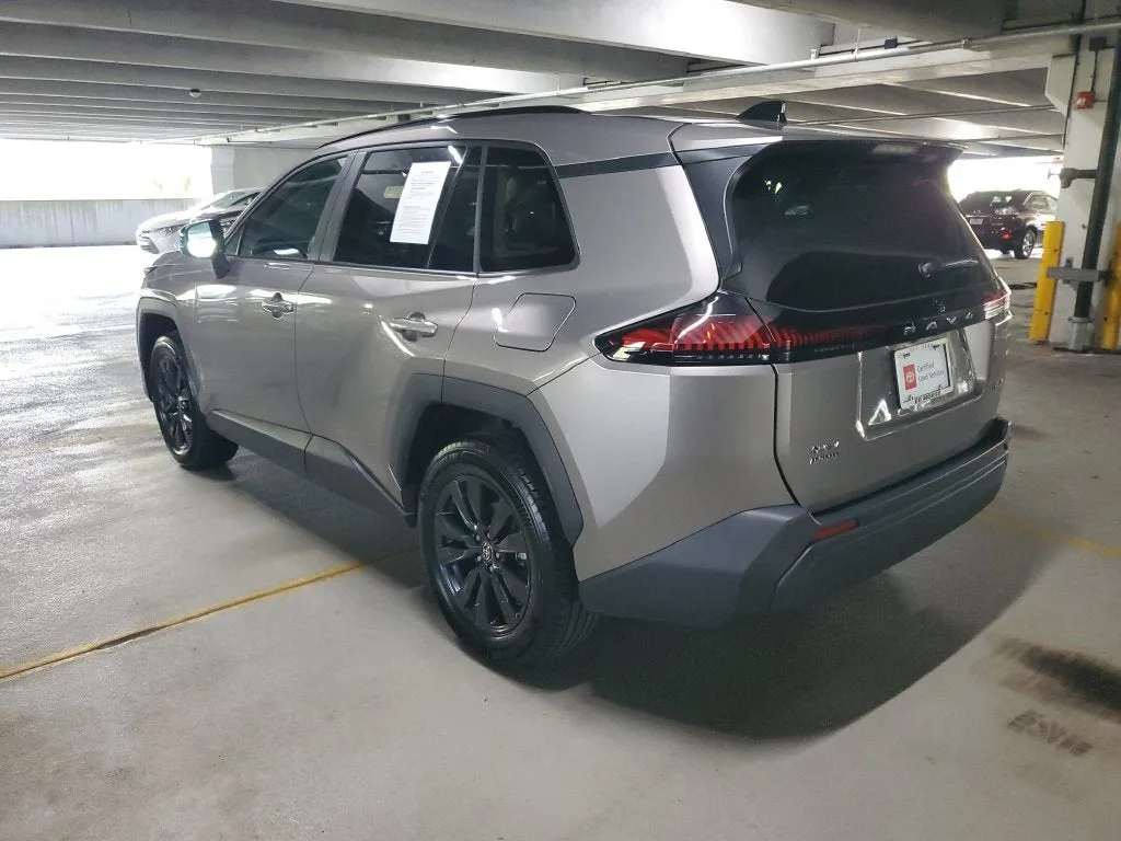 2026 Toyota RAV4 XLE Premium photo 6