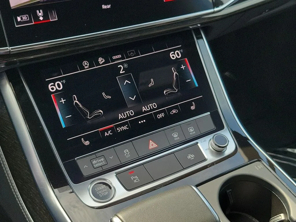 2025 Audi Q7 55 Premium Plus quattro photo 31