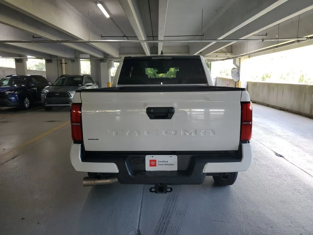 2025 Toyota Tacoma SR5 photo 5
