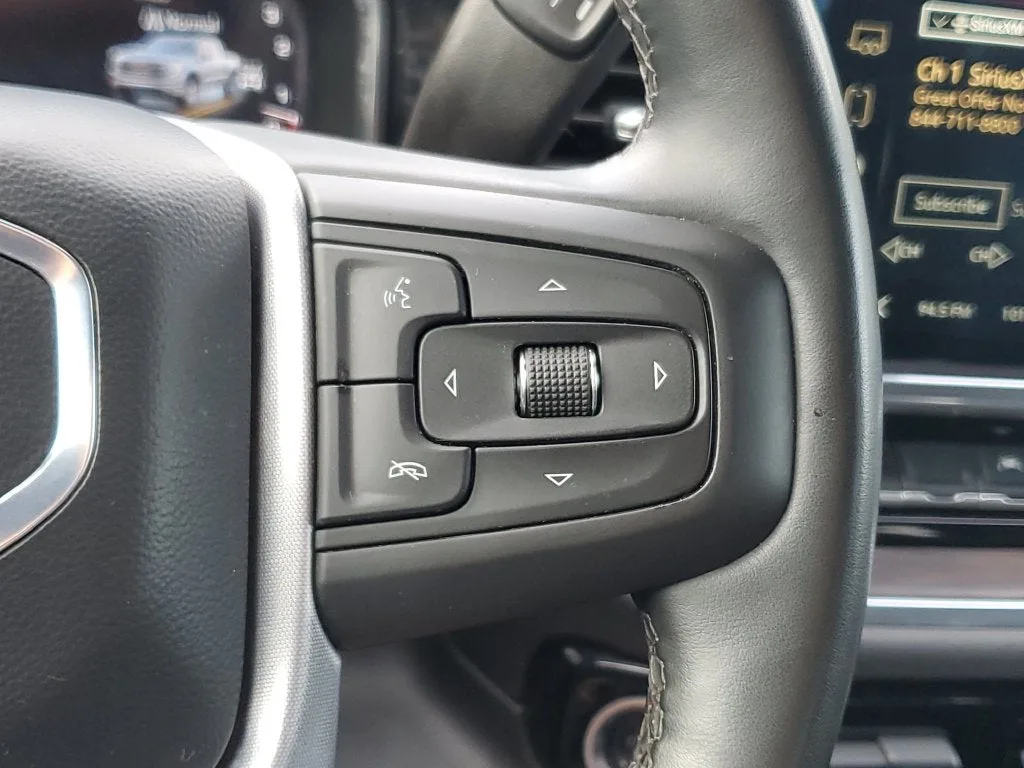 2025 GMC Sierra 1500 SLT photo 25