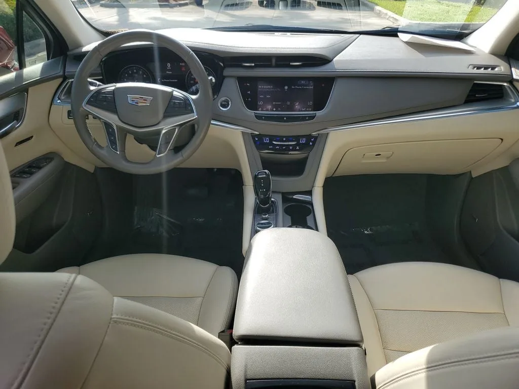 2020 Cadillac XT5 Premium Luxury photo 16