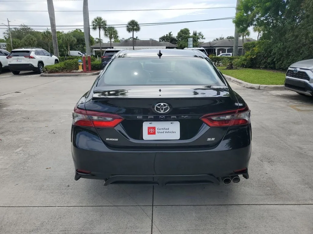 2024 Toyota Camry SE photo 5