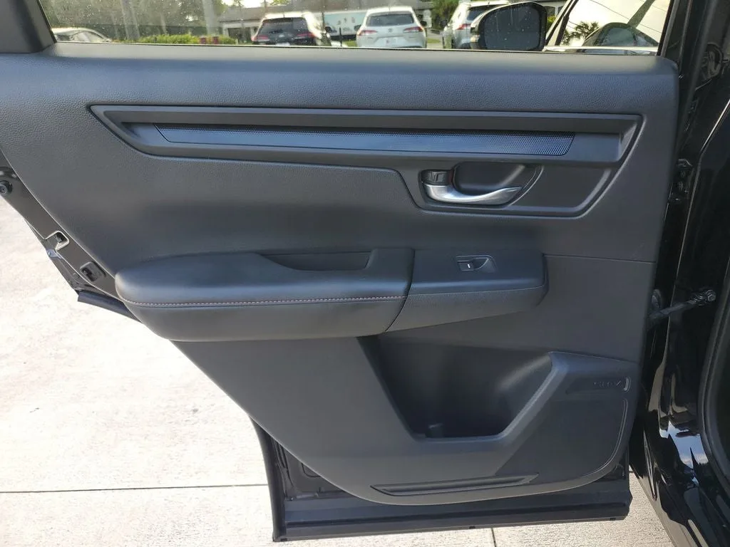 2023 Honda CR-V Hybrid Sport photo 11