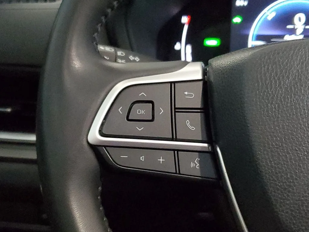 2025 Toyota Grand Highlander Hybrid XLE photo 25
