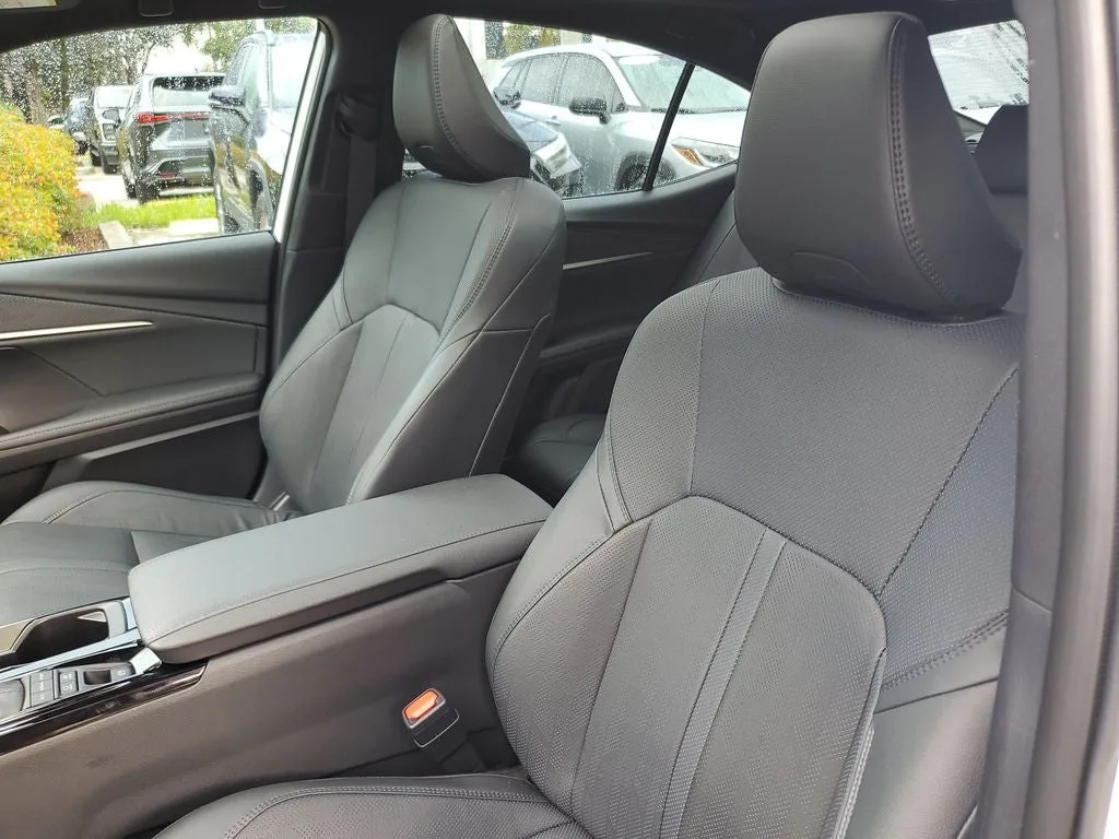 2025 Toyota Camry XSE photo 20