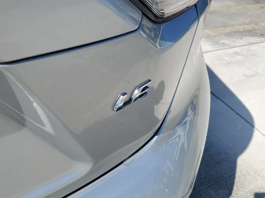 2024 Toyota Corolla LE photo 9