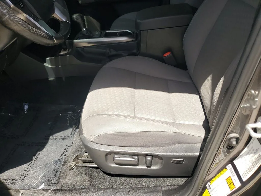 2023 Toyota Tacoma SR5 V6 photo 21