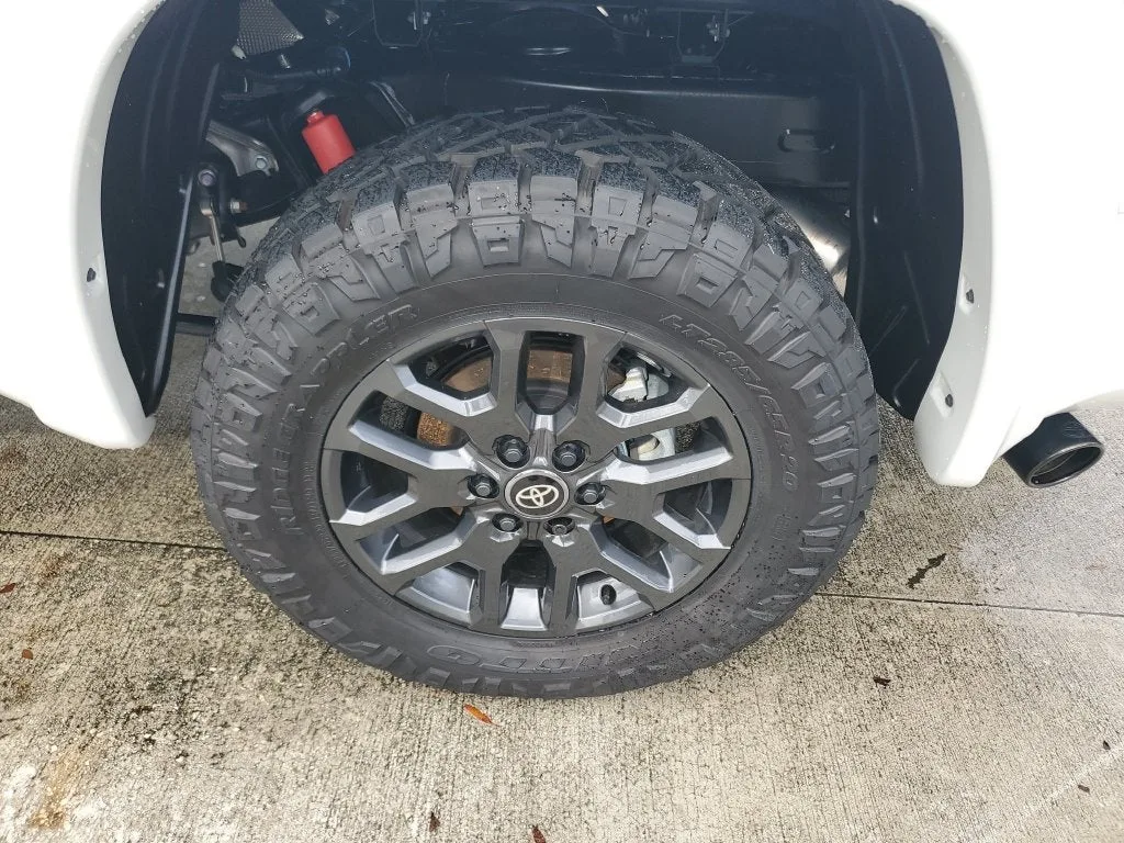2025 Toyota Tundra Hybrid Platinum photo 7