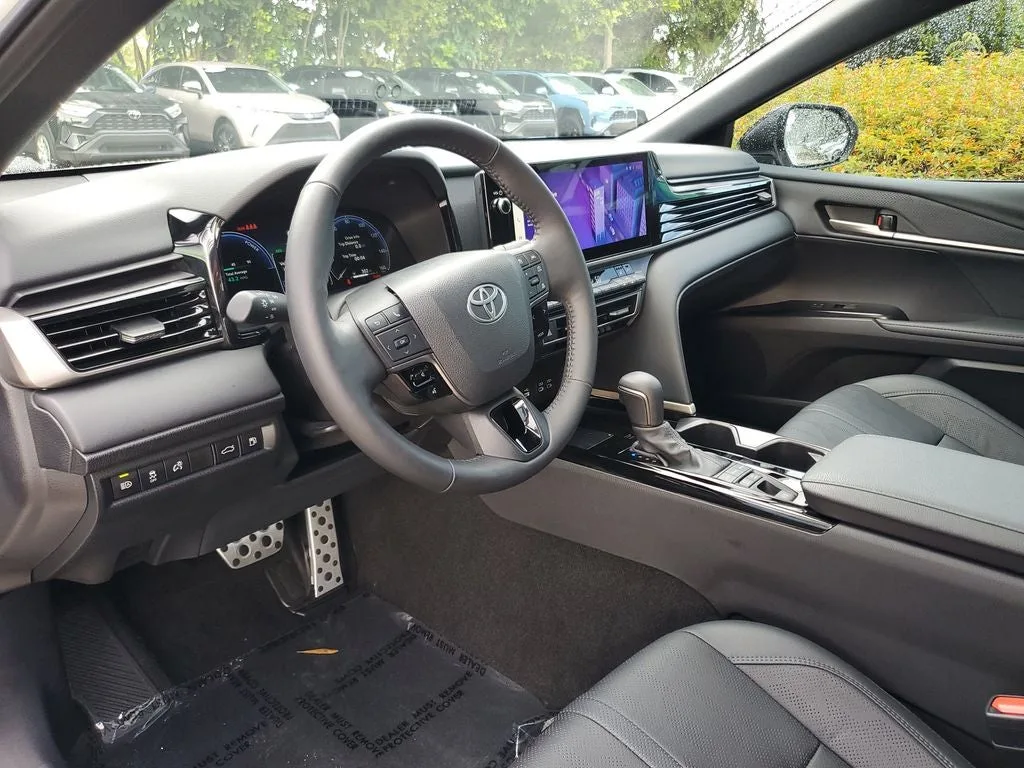 2025 Toyota Camry XSE photo 22