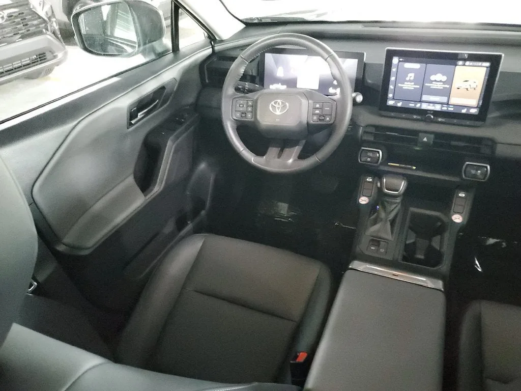 2026 Toyota RAV4 XLE Premium photo 14