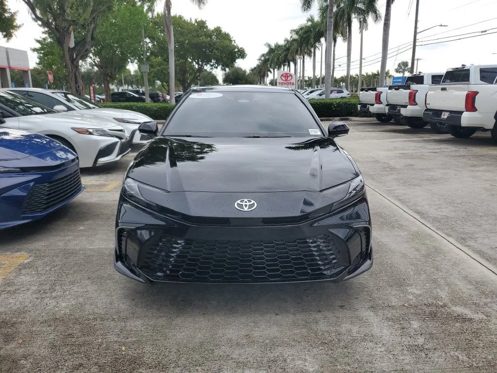 2025 Toyota Camry XSE photo 2