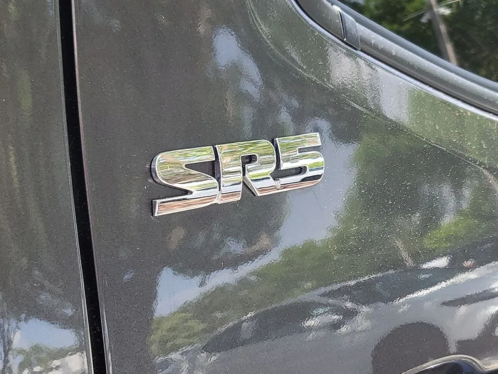 2023 Toyota Tacoma SR5 V6 photo 8