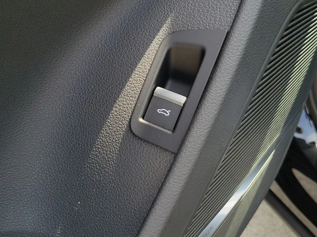 2025 Audi Q7 55 Premium Plus quattro photo 19