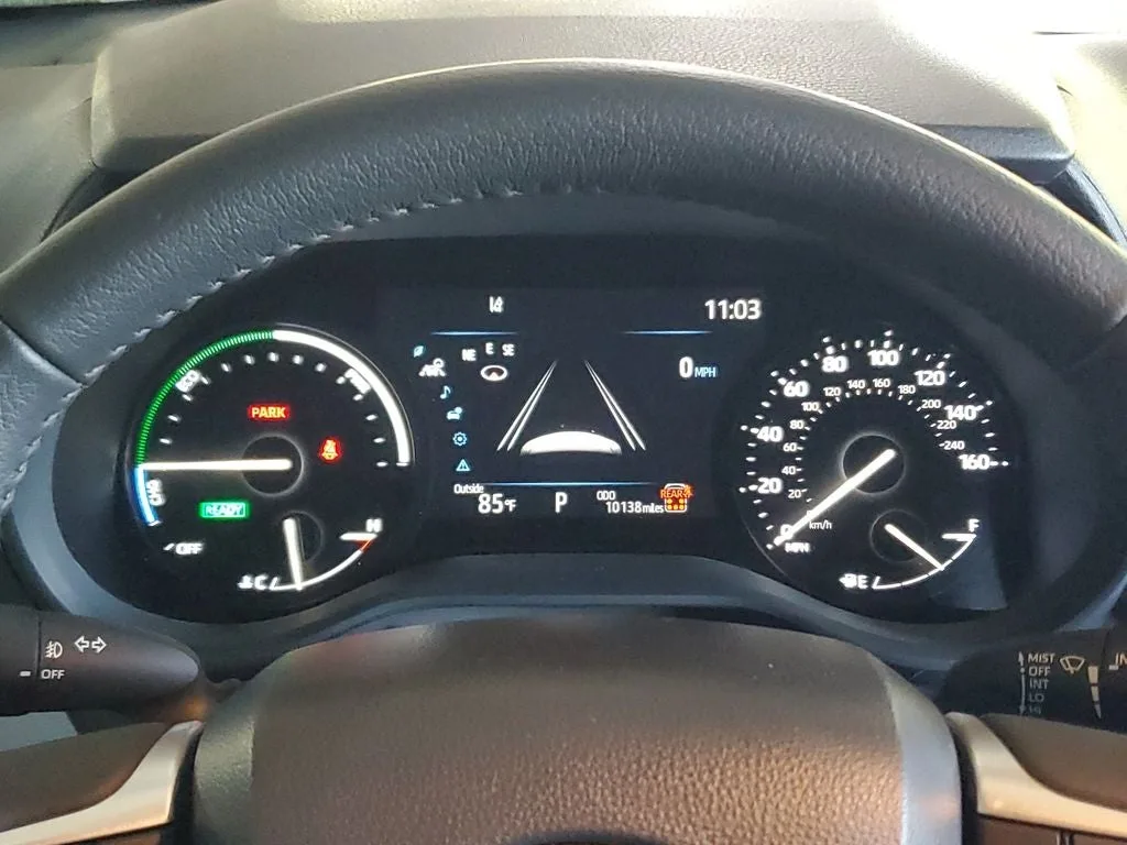 2026 Toyota Sienna XLE 7 Passenger photo 27