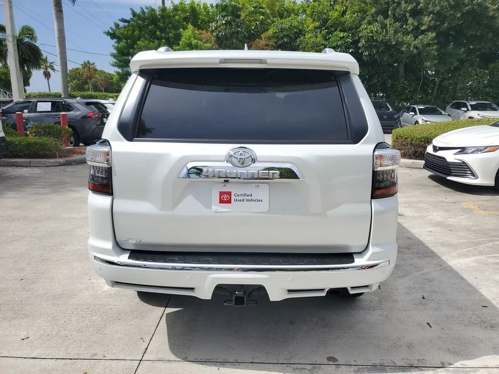 2024 Toyota 4Runner Limited photo 4