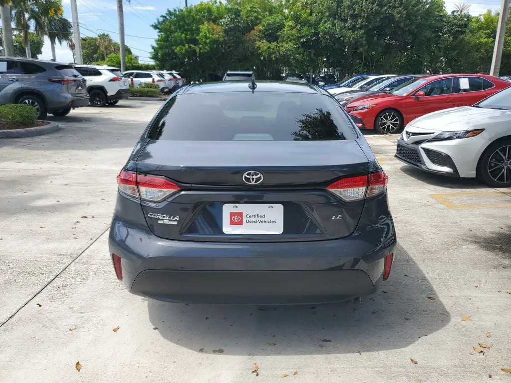 2025 Toyota Corolla LE photo 5