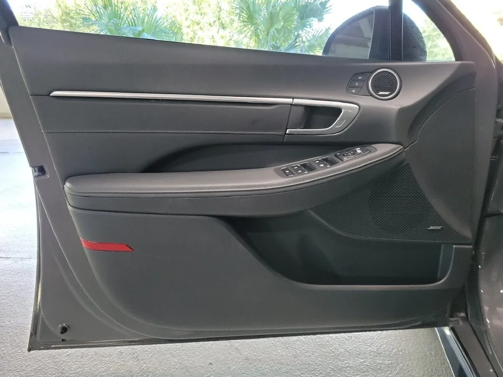 2020 Hyundai Sonata Limited photo 22