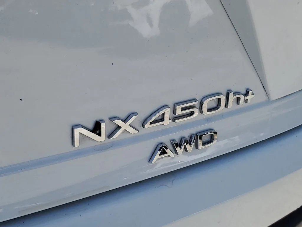 2025 Lexus NX 450h+ F SPORT photo 7