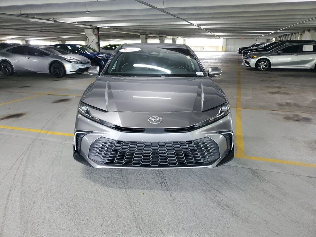 2025 Toyota Camry SE photo 2