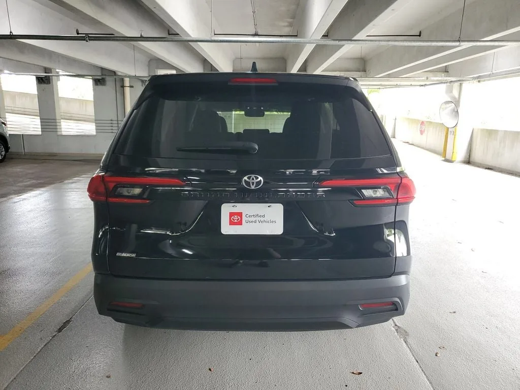 2024 Toyota Grand Highlander XLE photo 5