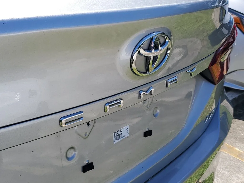 2024 Toyota Camry LE photo 4