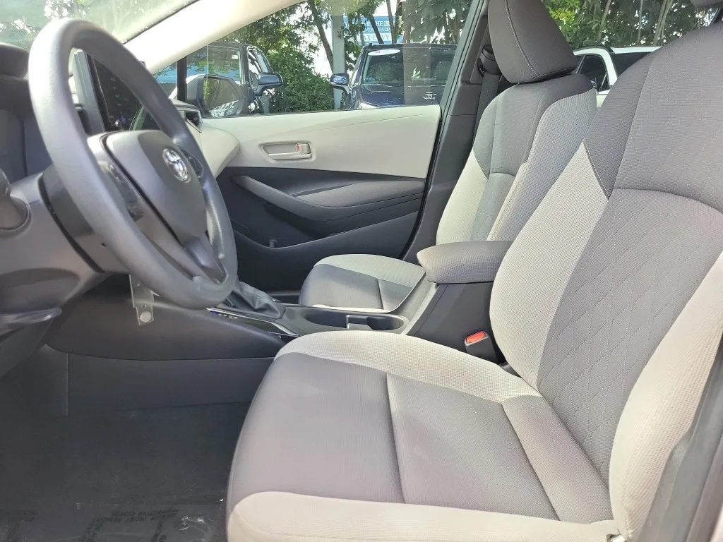 2024 Toyota Corolla LE photo 18