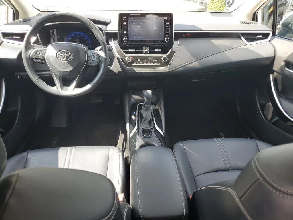2022 Toyota Corolla XLE photo 15