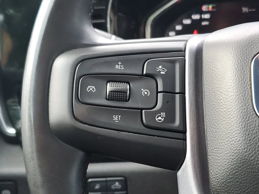2025 GMC Sierra 1500 SLT photo 24