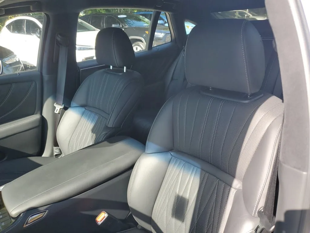 2018 Lexus LS 500 Base photo 19