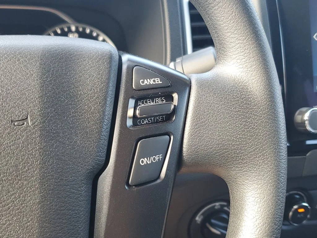 2023 Nissan Frontier SV photo 23