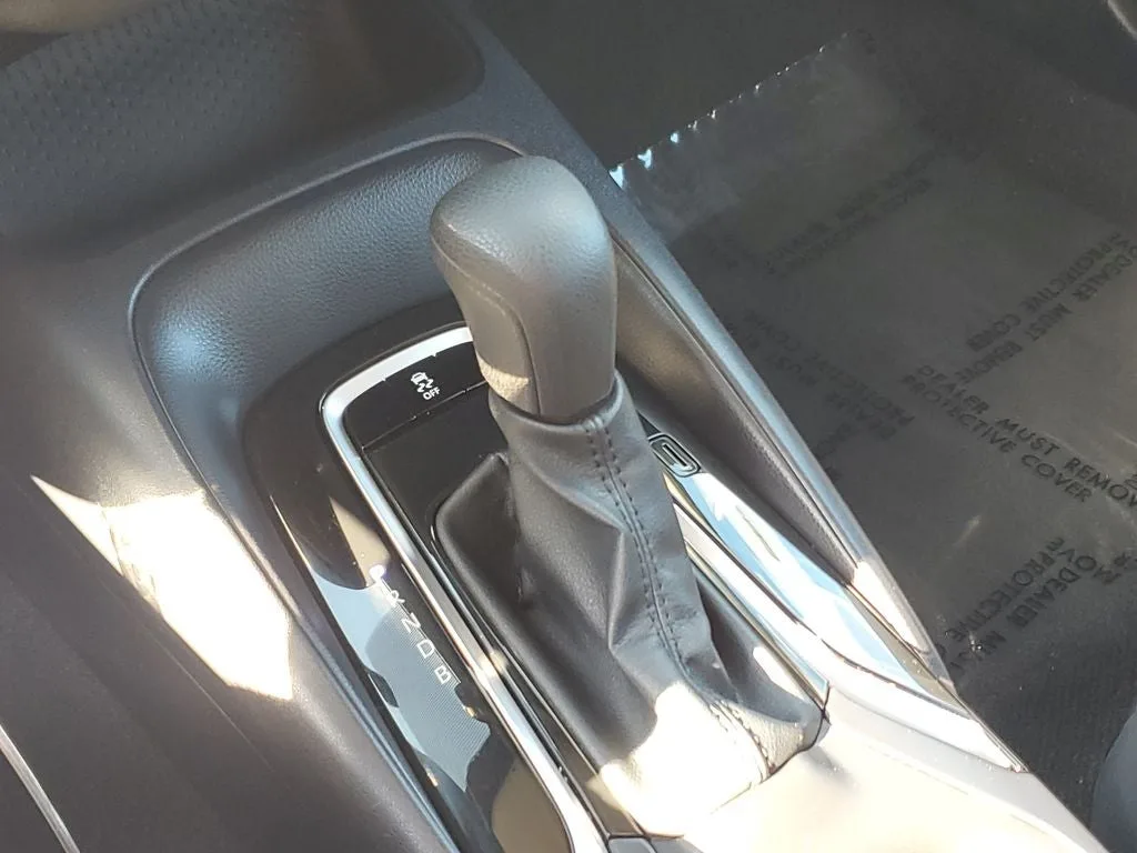 2024 Toyota Corolla LE photo 29