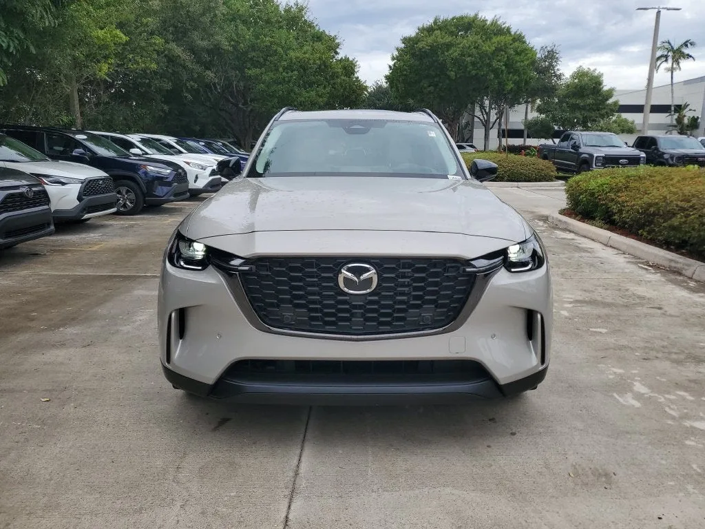 2026 Mazda CX-90 3.3 Turbo Premium photo 2