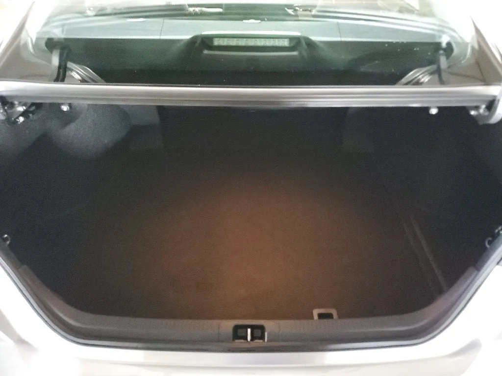 2026 Toyota Camry LE photo 10