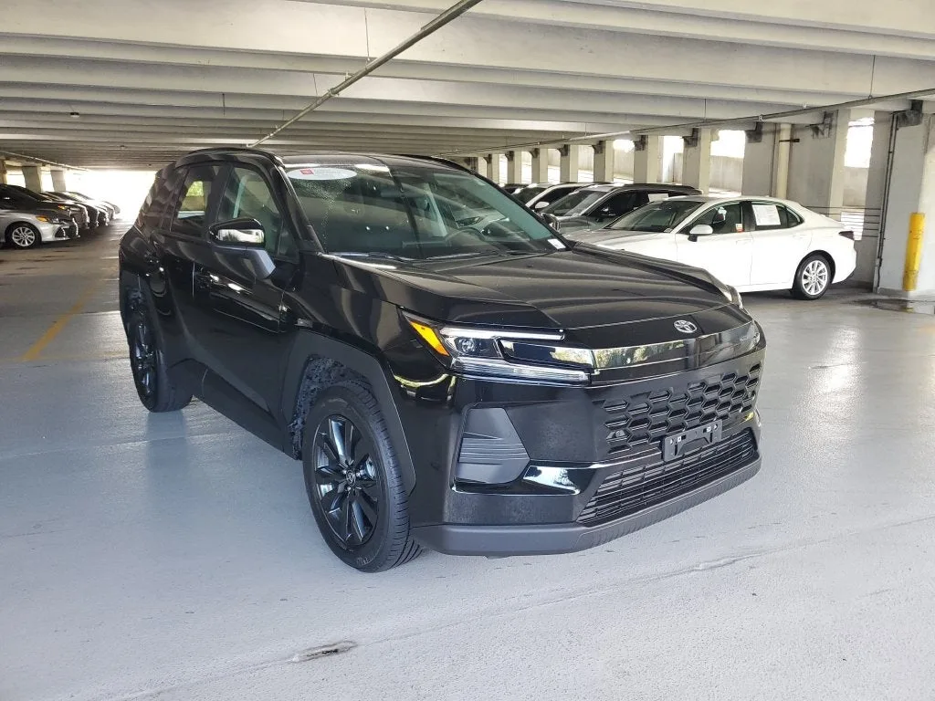 2026 Toyota RAV4 XLE Premium photo 3