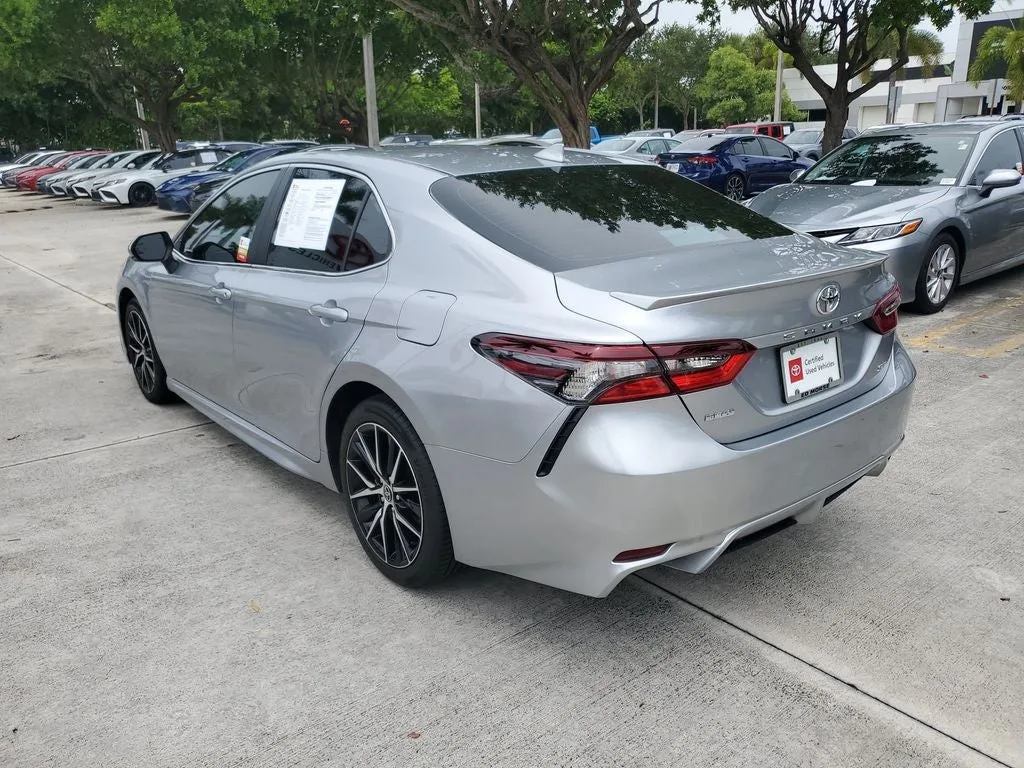 2024 Toyota Camry SE photo 6