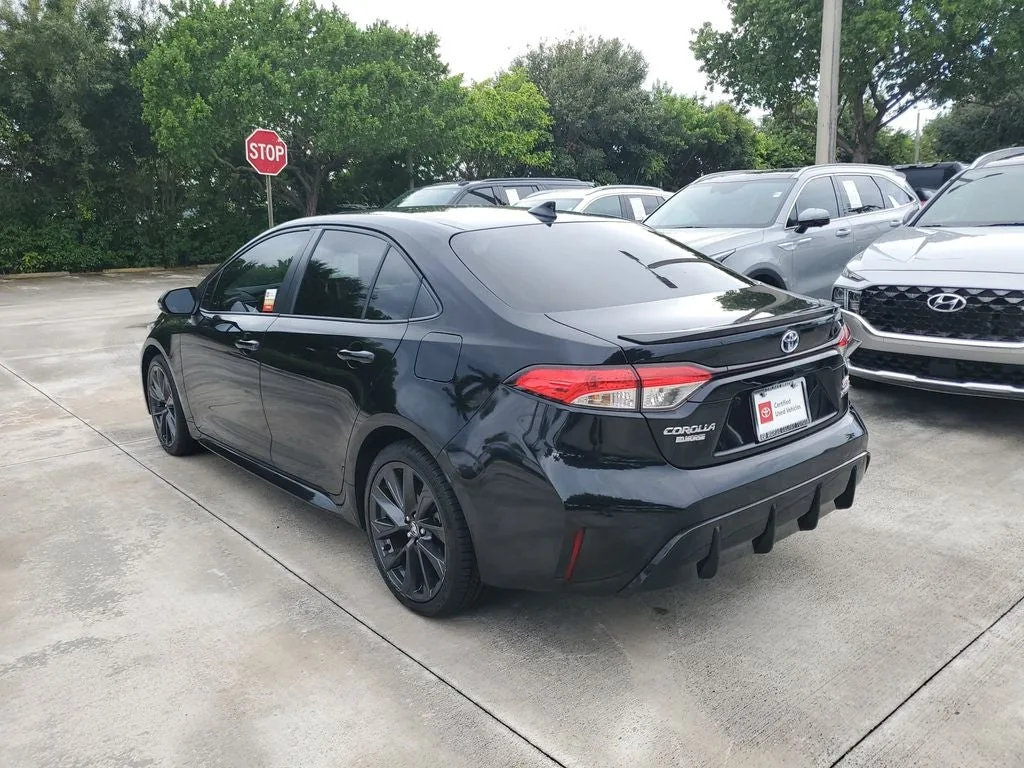 2024 Toyota Corolla Hybrid SE photo 6