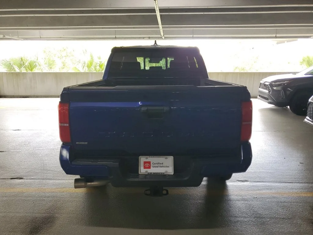 2024 Toyota Tacoma SR5 photo 5