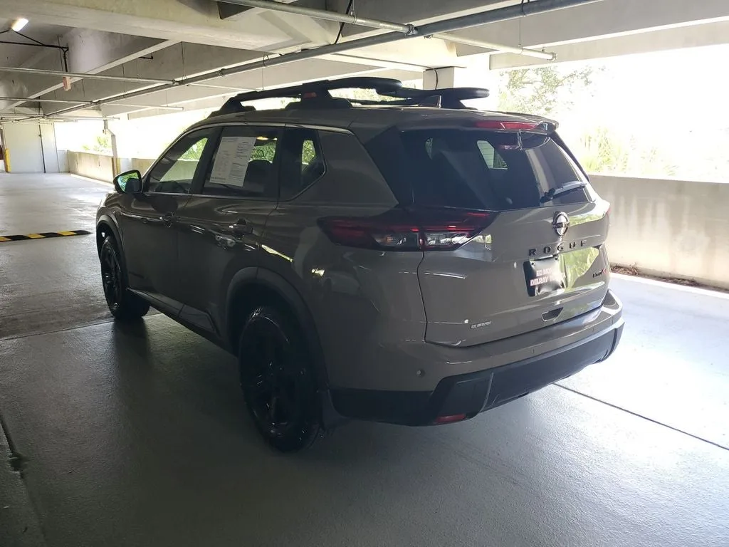 2025 Nissan Rogue Rock Creek photo 6