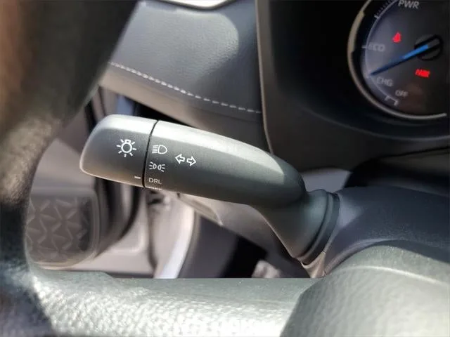 2024 Toyota RAV4 Hybrid LE photo 26