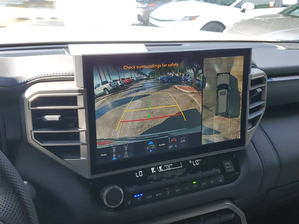 2026 Toyota Sequoia Platinum photo 25