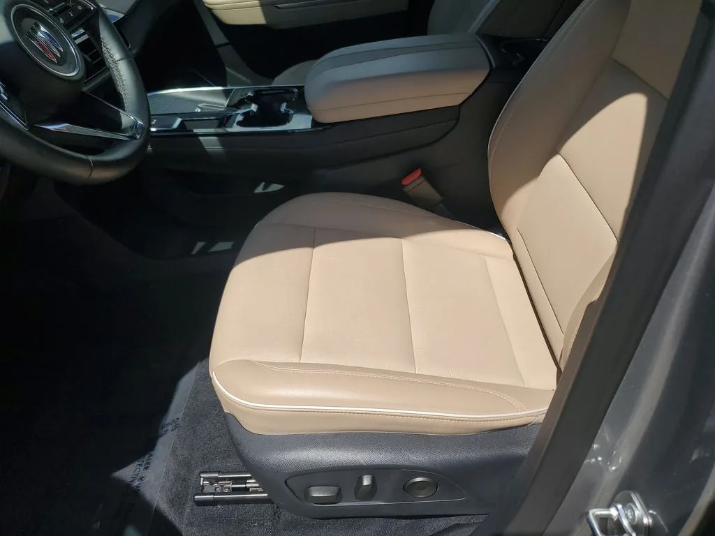 2025 Buick Enclave Preferred photo 21