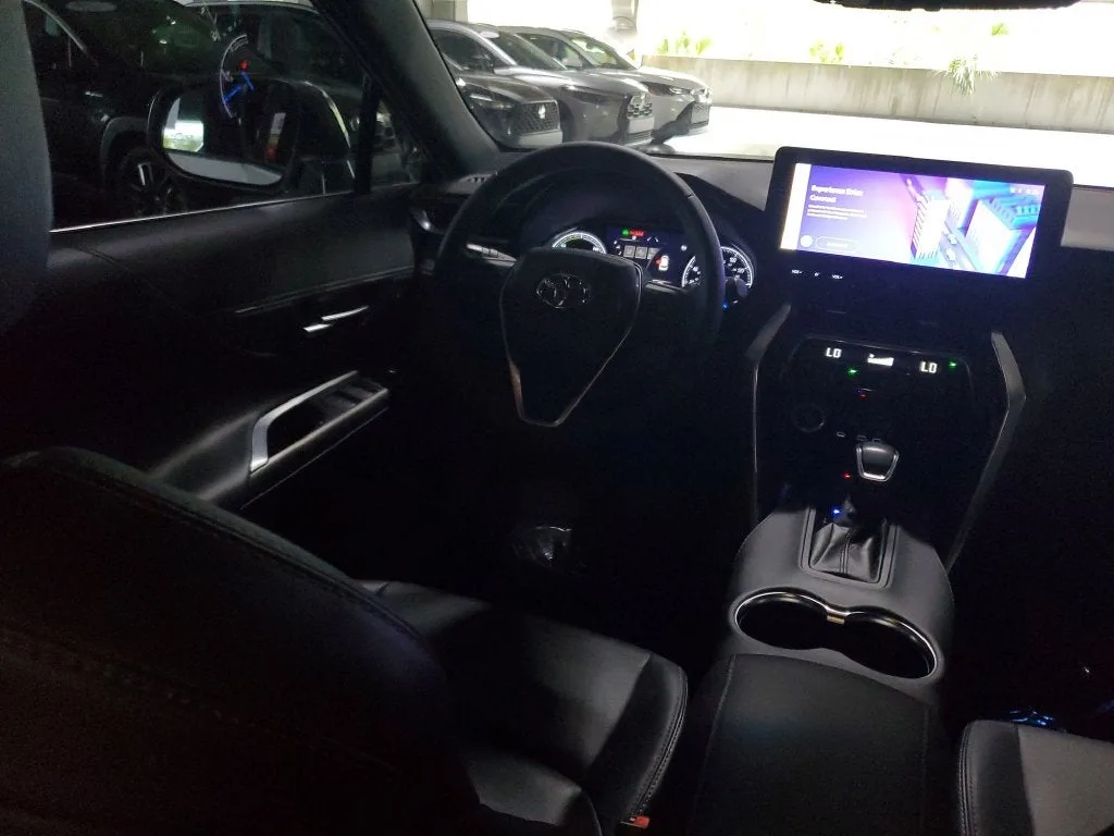 2023 Toyota Venza Nightshade photo 15