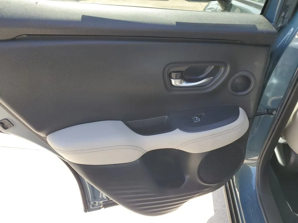2023 Honda HR-V EX-L photo 10